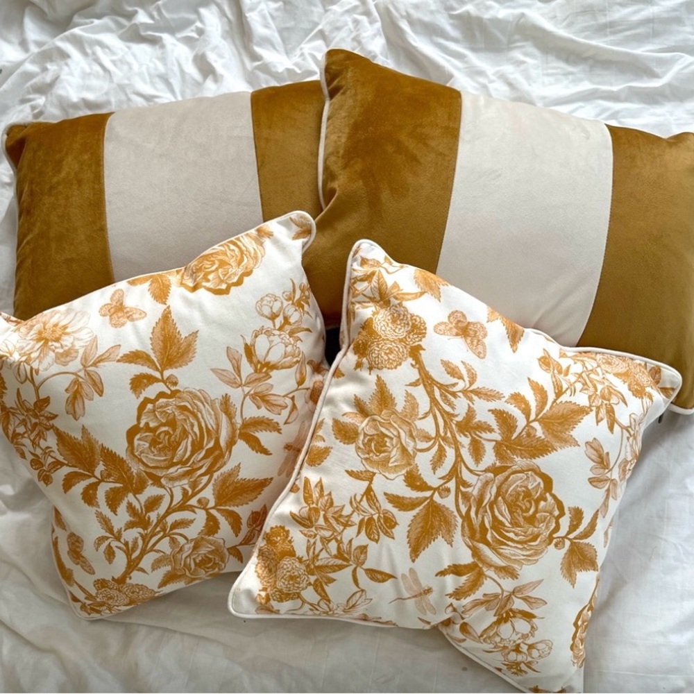 (RARE) NWOT 4 Sézane Cushions / pillows - Picture 4 of 7